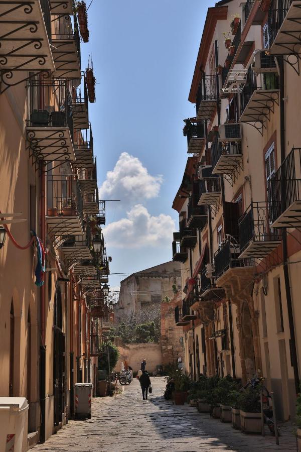 A Casa Di Francy Appartement Palermo Buitenkant foto